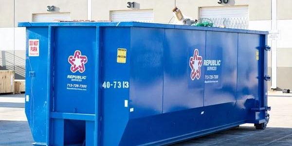 Rent a Dumpster Without Breaking the Bank