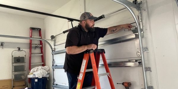 Local Garage Door Doctor Repair with Quick Response