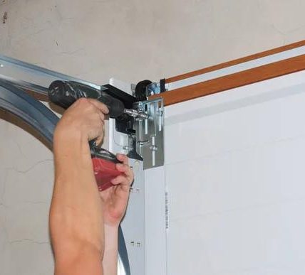 Professional Garage Door Repair at Best Prices