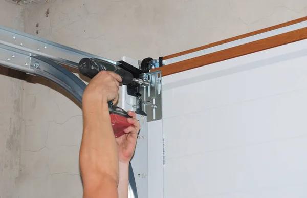 Professional Garage Door Repair at Best Prices