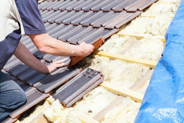 Reliable Roofing Contractor for New Roof Installation and Maintenance