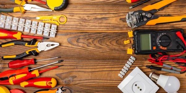Residential Electrician Portland Offering Fast Emergency Service