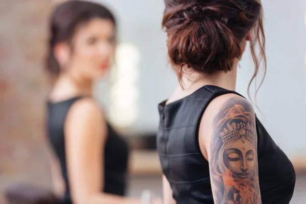 The Benefits of Working with a Tattoo Shop for Your First Tattoo