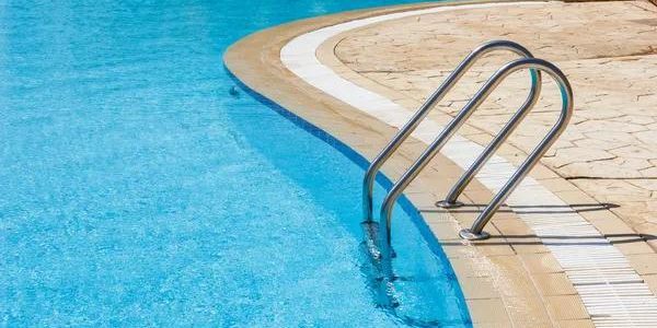 Upgrade Your Outdoor Space Using custom above ground swimming pools