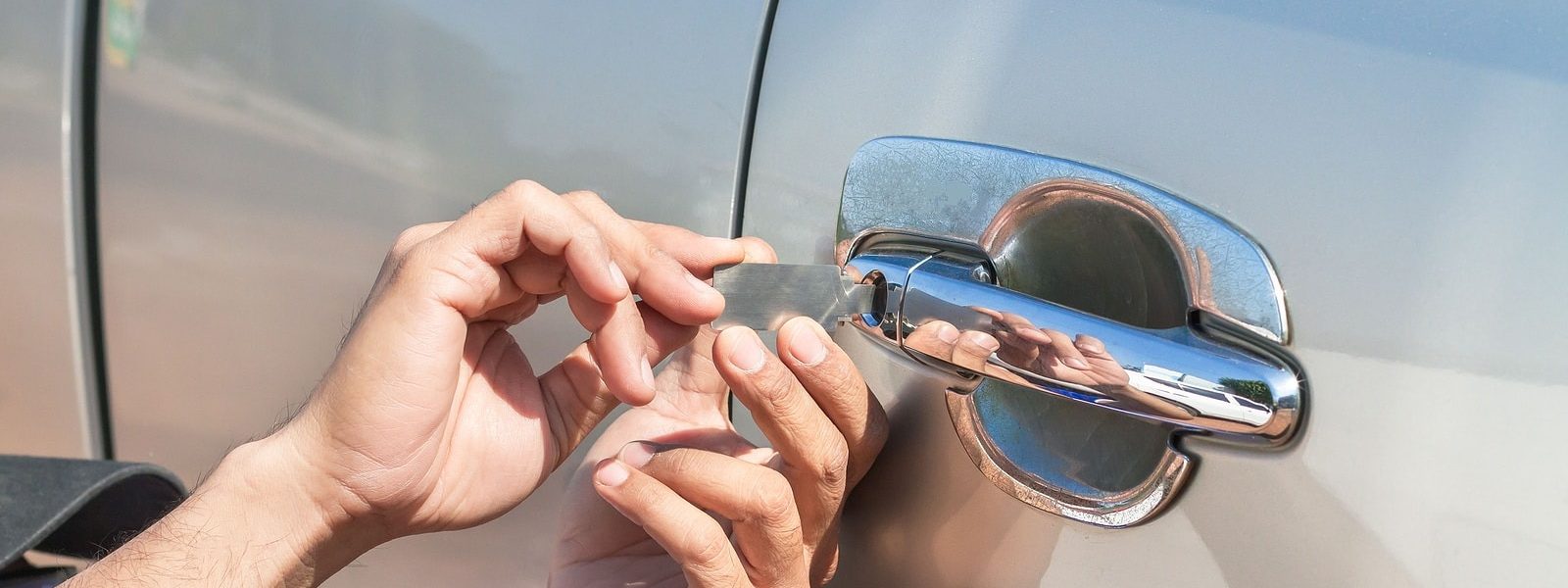 Common Reasons Why is my car key remote not working? and How to Fix It