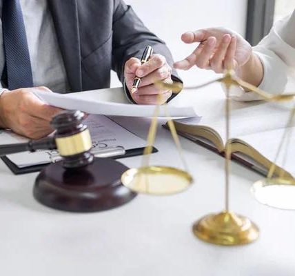 Protect Your Business with Miami Real Estate Lawyers