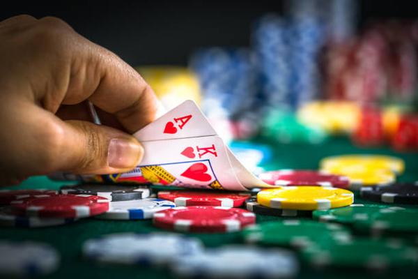 Exploring Different Playing Modes on online casinos Singapore