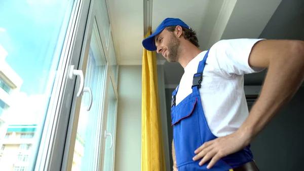How Window Replacement Services Can Improve Your Home’s Energy Efficiency