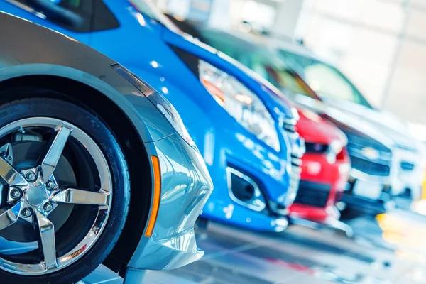 Steps to Take Before Visiting a Ford Car Dealer Near Me